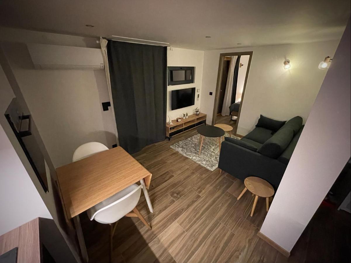 לה טולי Le Gite Cozy De Bouvacote Avec Vue Panoramique Et Sauna מראה חיצוני תמונה