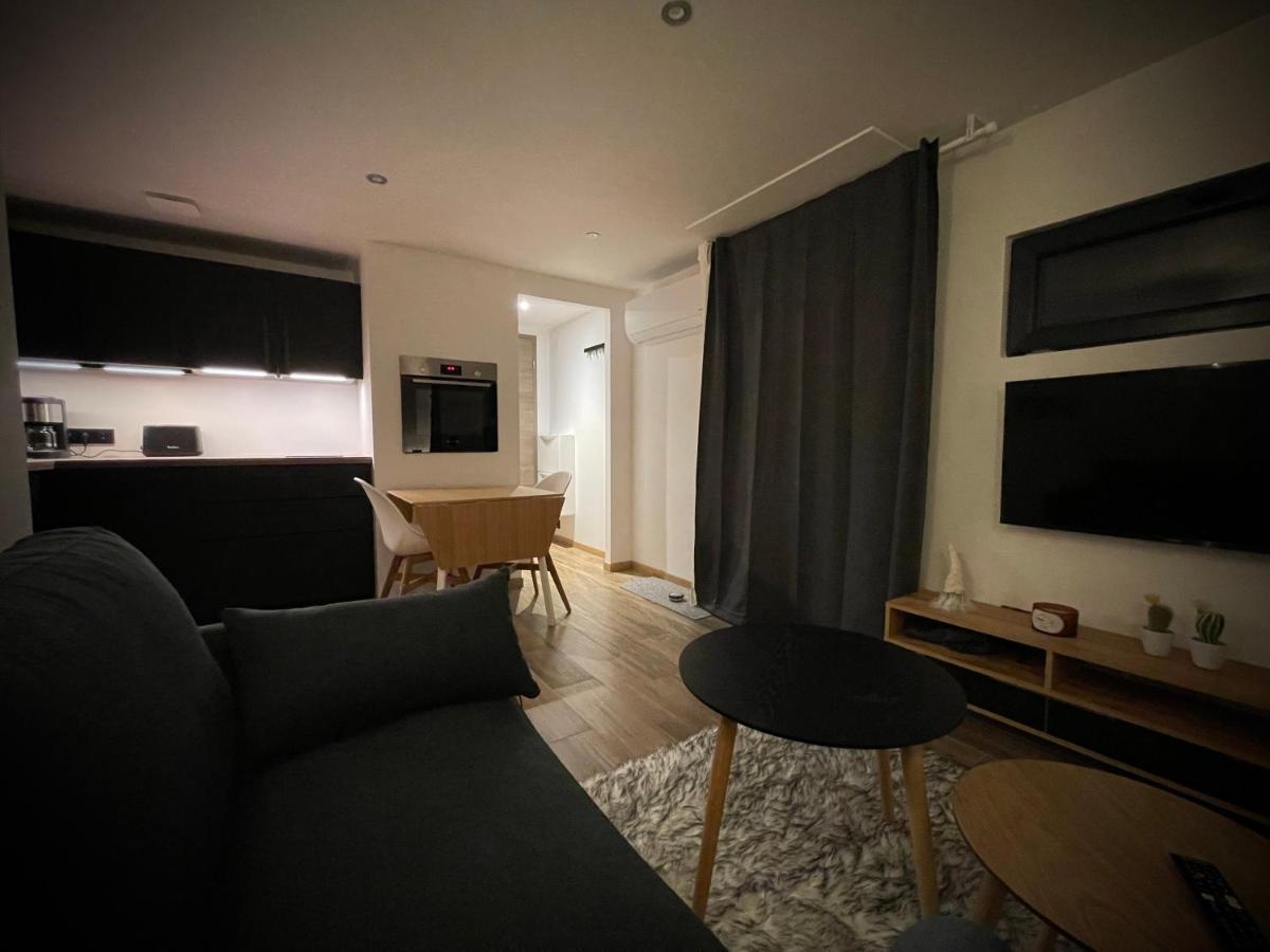 לה טולי Le Gite Cozy De Bouvacote Avec Vue Panoramique Et Sauna מראה חיצוני תמונה
